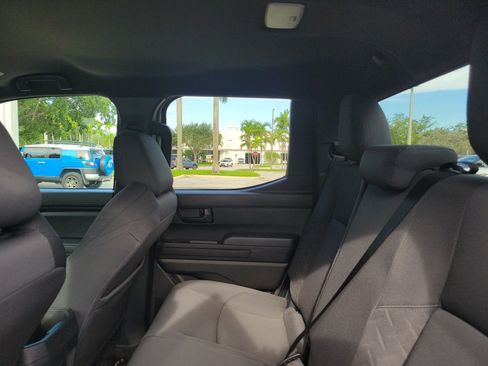 Used 2024 Toyota Tacoma SR RWD image 10