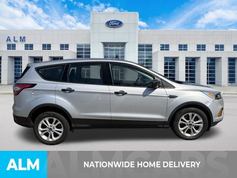 Used 2017 Ford Escape S FWD image 4