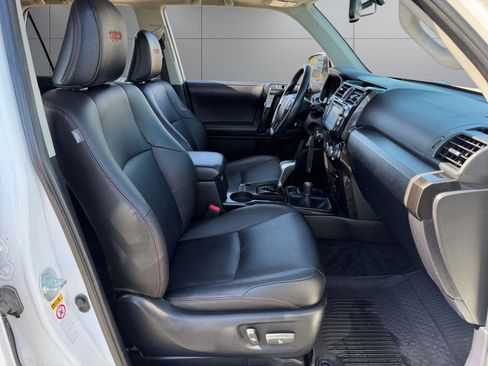 Used 2019 Toyota 4Runner TRD Off-Road Premium image 7