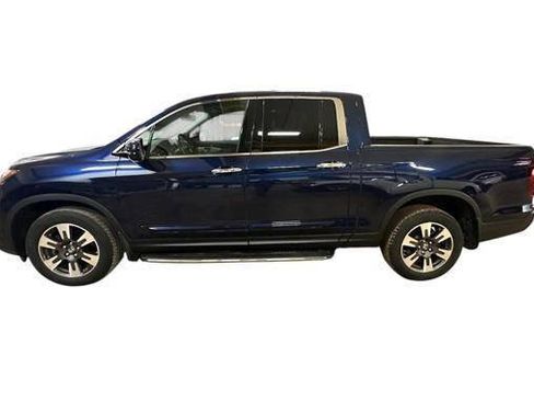 Used 2017 Honda Ridgeline RTL-E image 2