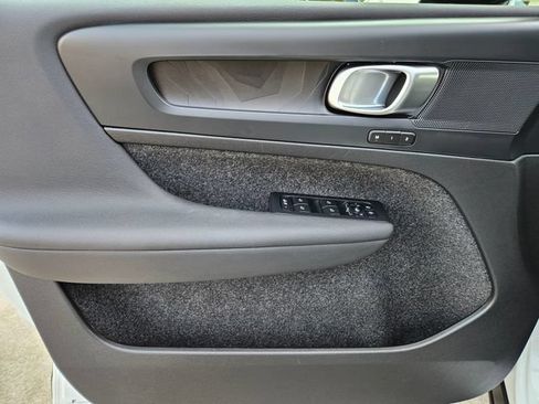 Certified 2023 Volvo XC40 Recharge Plus w/ Protection Package Premier AWD/4WD image 20