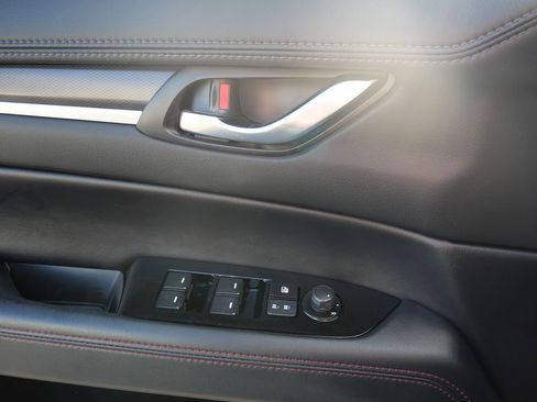 Used 2023 MAZDA CX-5 Carbon Edition image 14