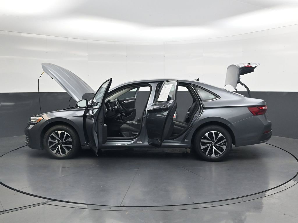 Used 2024 Volkswagen Jetta S FWD image 42
