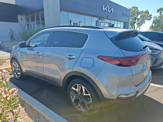 Used 2020 Kia Sportage EX w/ Option Group 15 AWD/4WD image 11