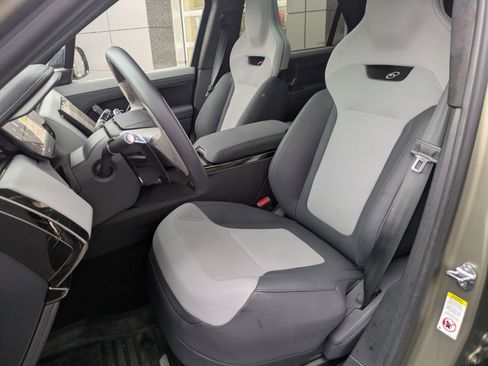 Used 2024 Land Rover Range Rover Sport SV Edition One Carbon Bronze image 27