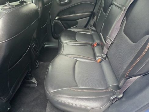 Used 2019 Jeep Compass Limited AWD/4WD image 21