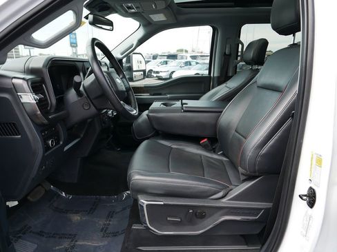 Used 2024 Ford F350 Lariat AWD/4WD image 12