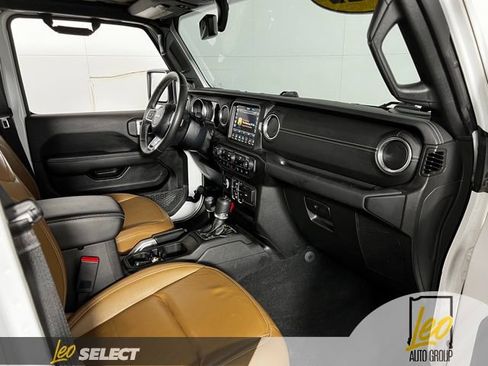 Used 2022 Jeep Wrangler Unlimited Sahara w/ Safety Group AWD/4WD image 27
