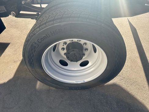 New 2024 Ford F450 XL w/ XL Chrome Package image 6