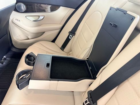 Used 2016 Mercedes-Benz C 300 4MATIC Sedan image 26