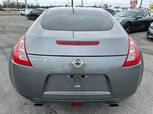 Used 2014 Nissan 370Z Coupe image 23