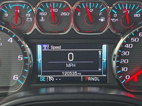 Used 2017 Chevrolet Silverado 1500 LTZ Z71 w/ LTZ Plus Package AWD/4WD image 15