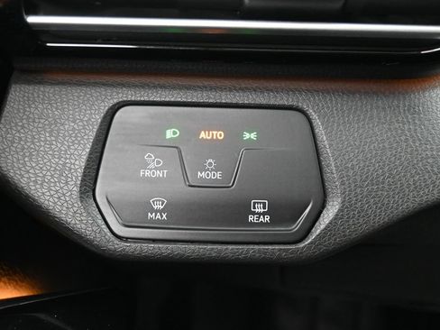 Used 2023 Volkswagen ID.4 Pro S RWD image 22