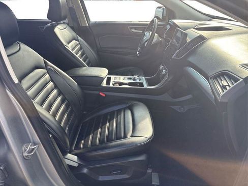 Used 2022 Ford Edge SEL image 19