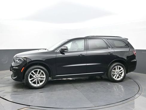 Used 2024 Dodge Durango GT image 2