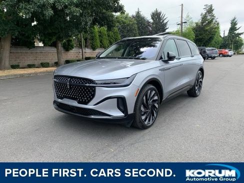 New 2026 Lincoln Nautilus Reserve AWD/4WD image 1
