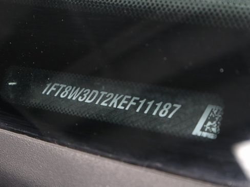 Used 2019 Ford F350 Lariat w/ Lariat Ultimate Package image 38