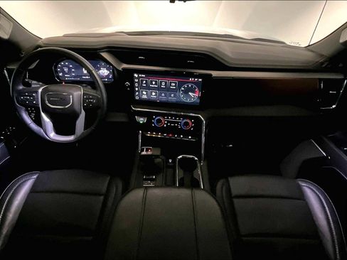 Used 2024 GMC Sierra 1500 Denali w/ Denali Reserve Package image 17