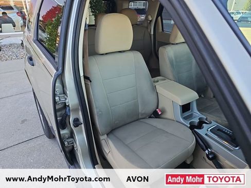 Used 2012 Ford Escape XLT image 32