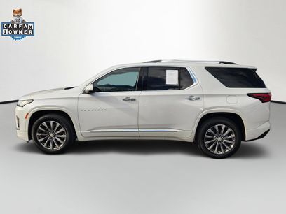 Used 2023 Chevrolet Traverse Premier