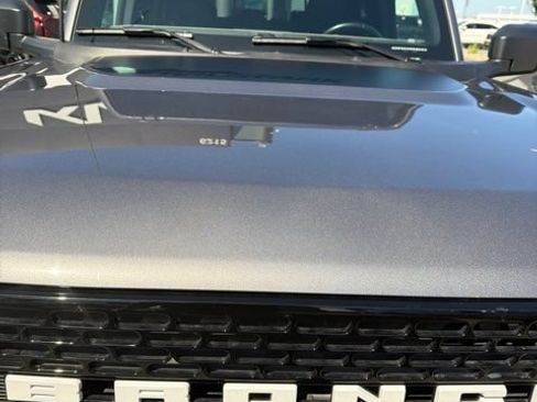 Used 2023 Ford Bronco Wildtrak AWD/4WD image 3
