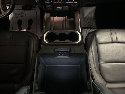 Used 2020 Chevrolet Silverado 3500 High Country AWD/4WD image 40