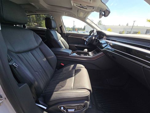 Used 2023 Audi A8 L 3.0T AWD/4WD image 11