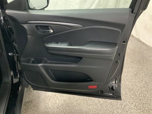 Used 2017 Honda Pilot EX-L image 25