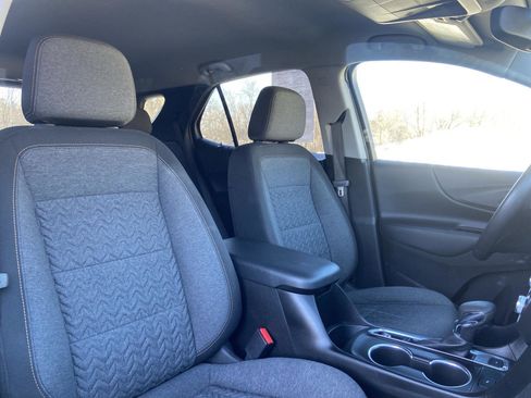 Used 2022 Chevrolet Equinox LT image 34