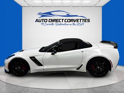 Used 2015 Chevrolet Corvette Z06 w/ 3LZ Preferred Equipment Group RWD image 6