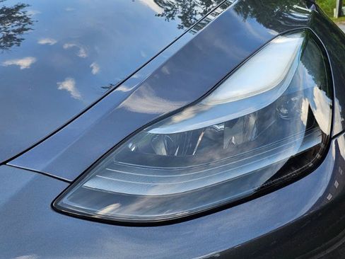 Used 2023 Tesla Model Y 2WD image 28
