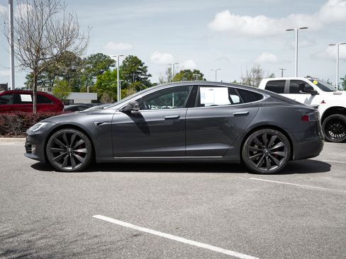Used 2016 Tesla Model S P85D image 7