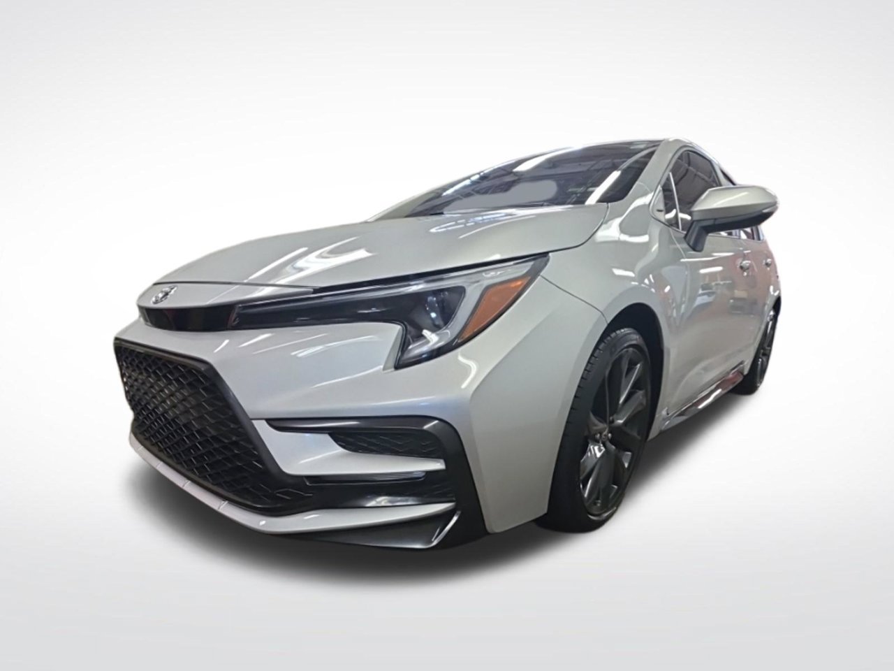 Used 2024 Toyota Corolla SE FWD image 4