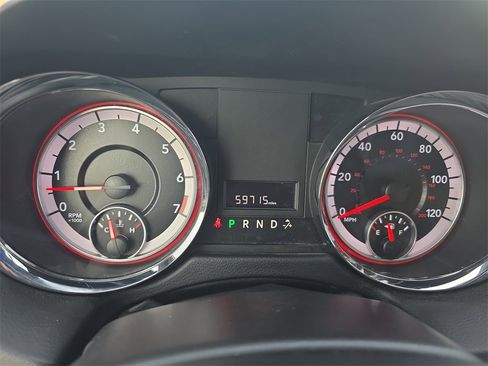 Used 2019 Dodge Grand Caravan SXT image 22