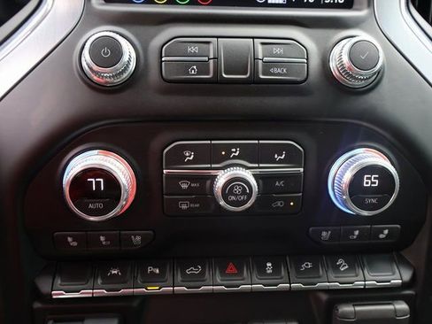 Certified 2022 GMC Sierra 1500 SLT w/ SLT Premium Plus Package AWD/4WD image 34