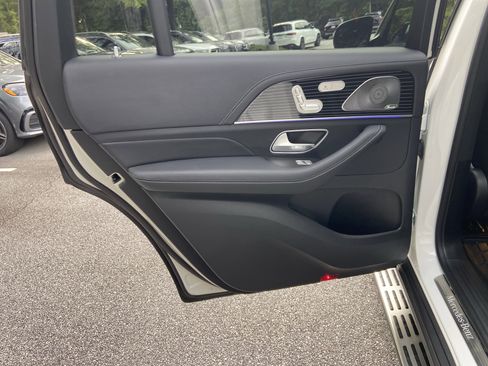 Certified 2024 Mercedes-Benz GLS 450 4MATIC image 39