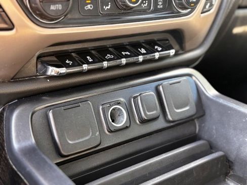 Used 2015 GMC Sierra 1500 Denali image 17