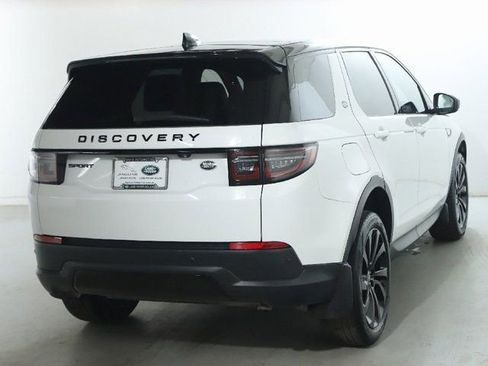 Used 2023 Land Rover Discovery Sport S image 9