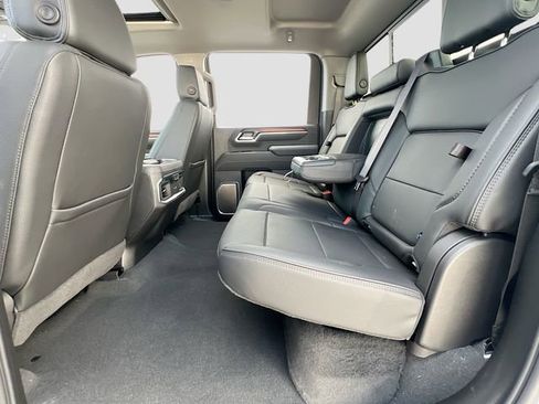 New 2026 GMC Sierra 2500 Denali w/ Denali Reserve Package image 17