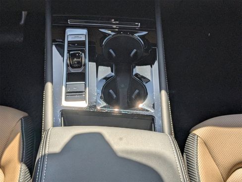 Used 2026 Volkswagen Atlas Cross Sport SE image 20