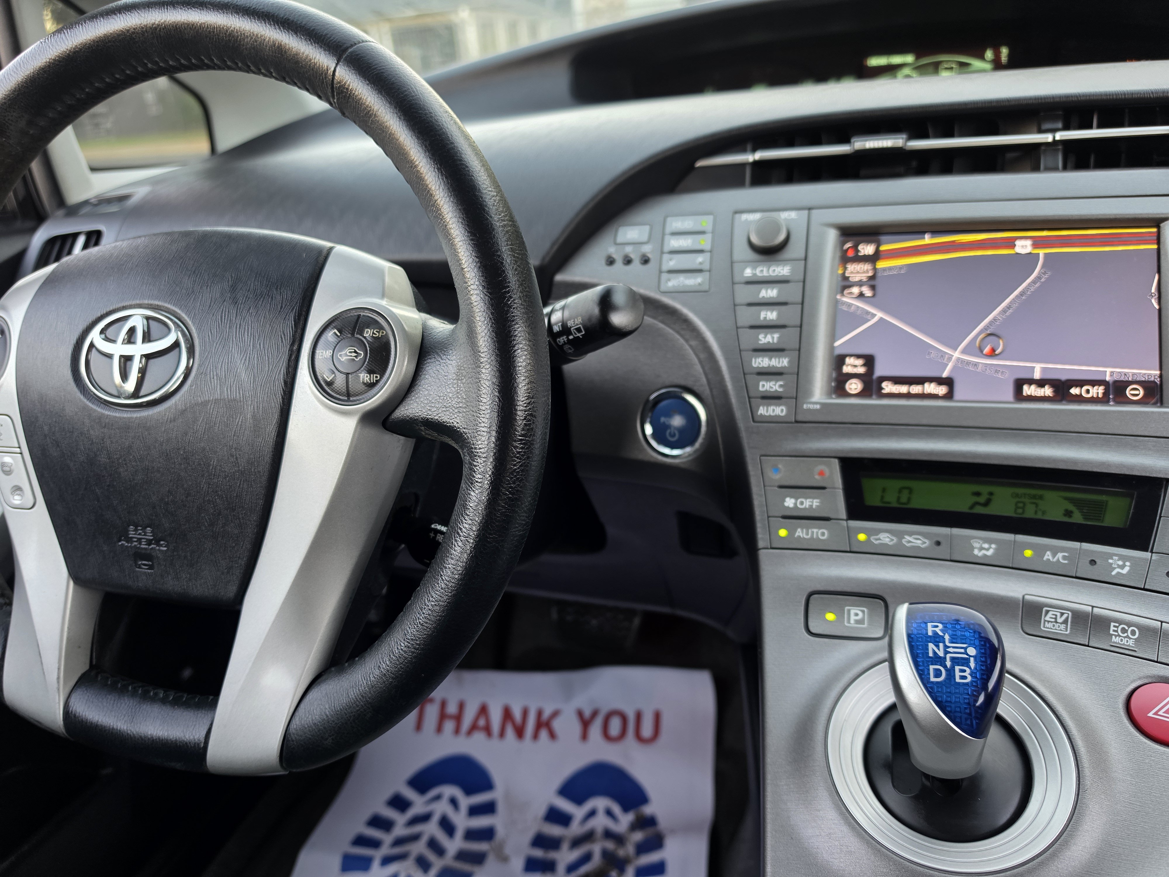 Used 2013 Toyota Prius Four w/ Deluxe Solar Roof Pkg FWD image 32