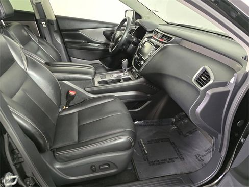 Used 2024 Nissan Murano SL image 11