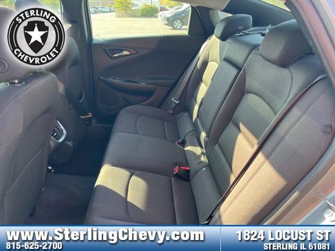 Used 2024 Chevrolet Malibu LT image 15