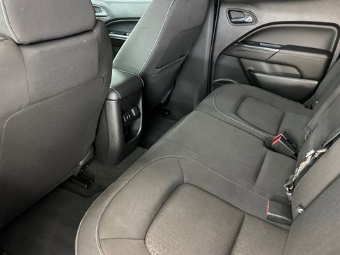 Used 2017 GMC Canyon SLE w/ SLE Convenience Package RWD image 25