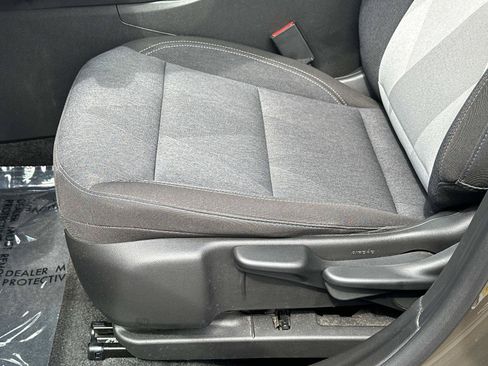 Certified 2024 Chevrolet Trax LS w/ LS Convenience Package FWD image 16