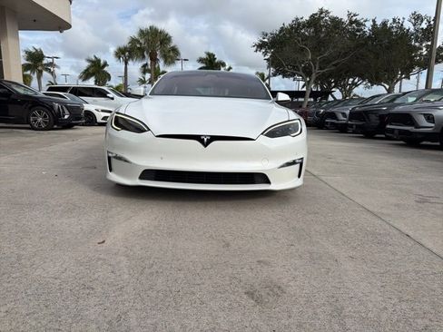 Used 2022 Tesla Model S image 9