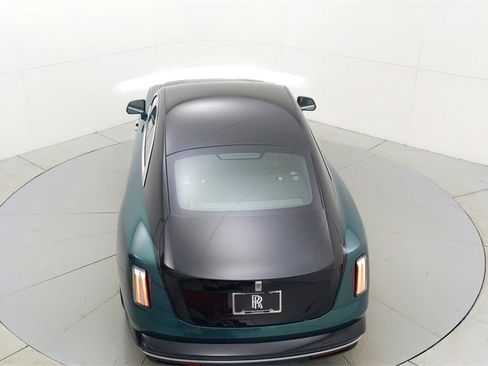 Used 2024 Rolls-Royce Spectre w/ Spectre Launch Package image 22
