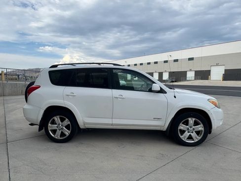 Used 2007 Toyota RAV4 Sport w/ Tow Prep Pkg AWD/4WD image 6