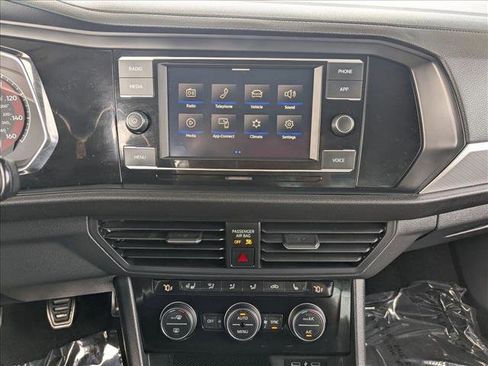 Used 2021 Volkswagen Jetta R-Line FWD image 14