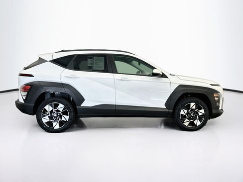 Used 2025 Hyundai Kona SEL AWD/4WD image 10